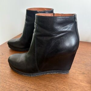 Nine West Black Leather Wedge Boots